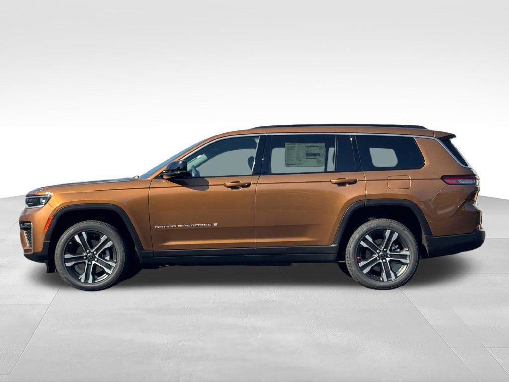 New 2027 Jeep Grand Cherokee L Limited AWD/4WD image 4