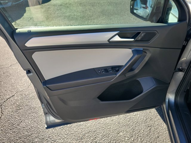 Certified 2022 Volkswagen Tiguan S image 17