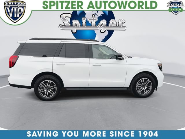 Used 2025 Ford Expedition Active image 10