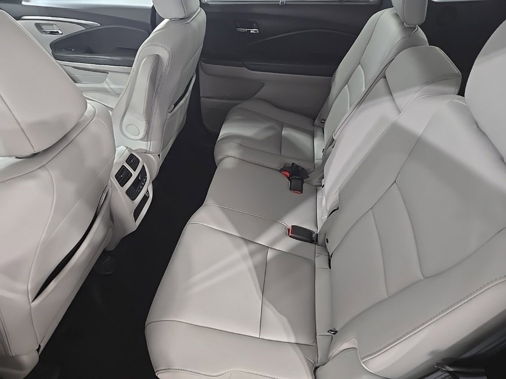 Used 2020 Honda Pilot EX-L image 17