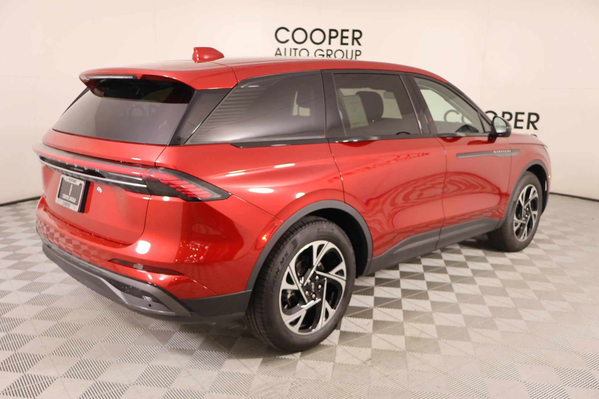 New 2026 Lincoln Nautilus Premier w/ Jet Appearance Package AWD/4WD image 21