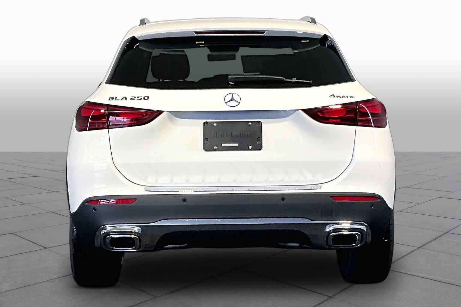 New 2026 Mercedes-Benz GLA 250 4MATIC image 4