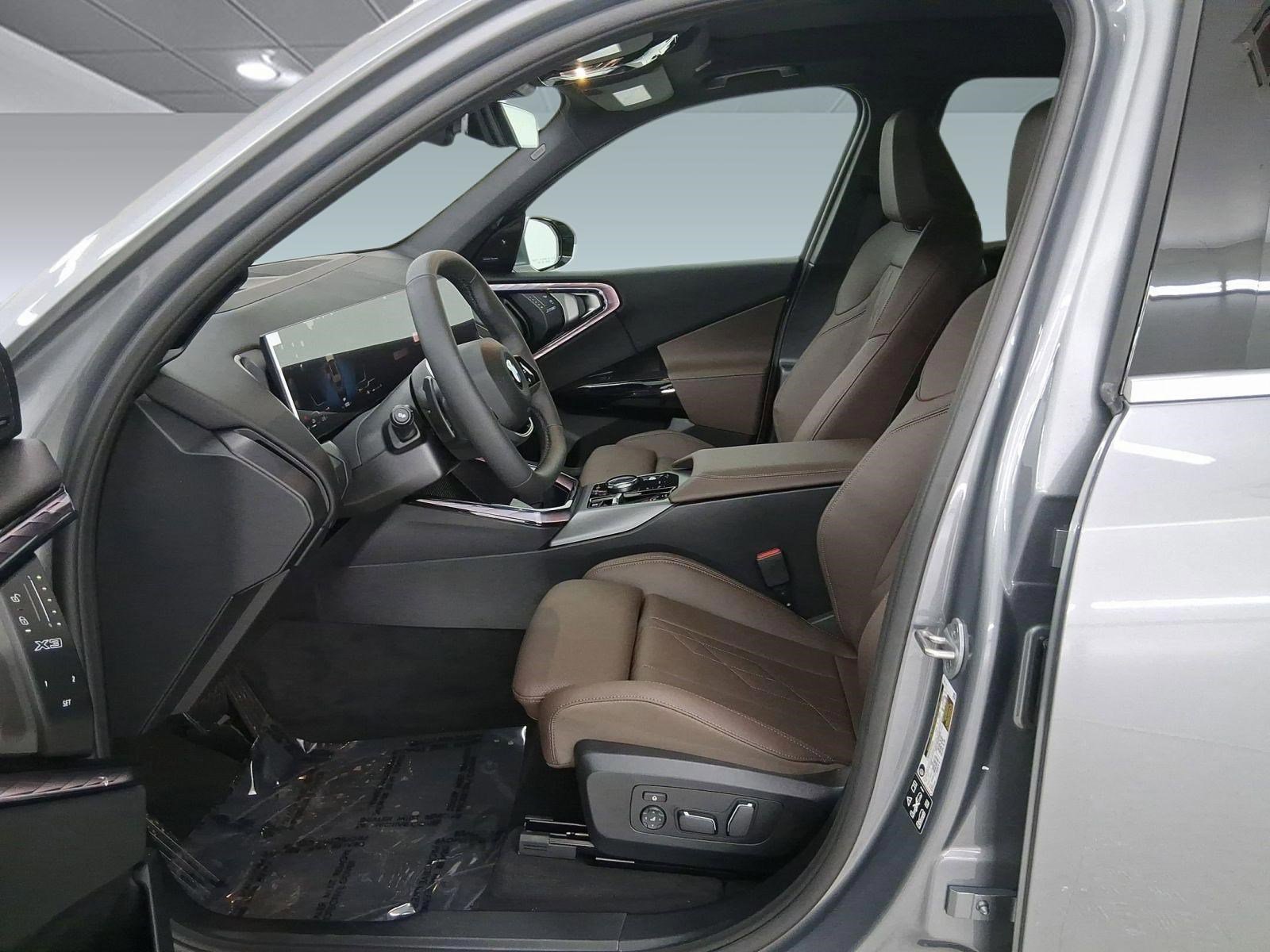 New 2026 BMW X3 xDrive30 w/ Premium Package image 5