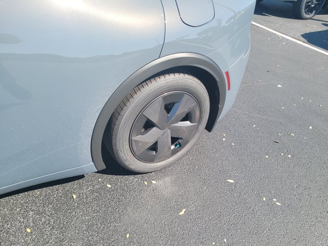 New 2026 Toyota Prius LE image 9