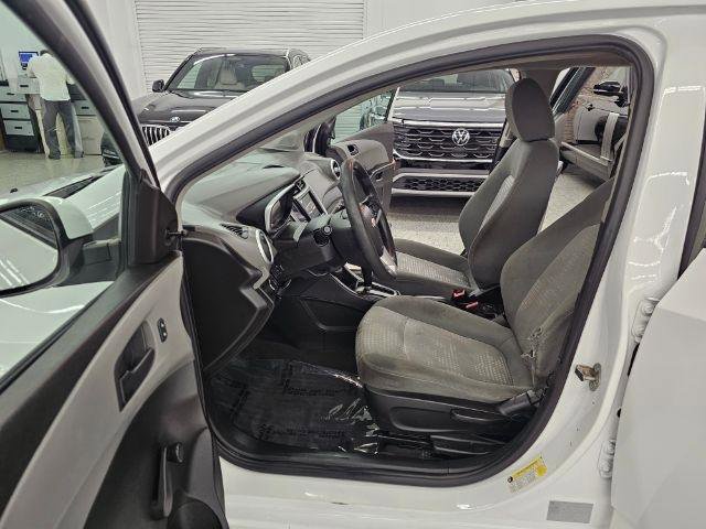 Used 2019 Chevrolet Sonic LT FWD image 29