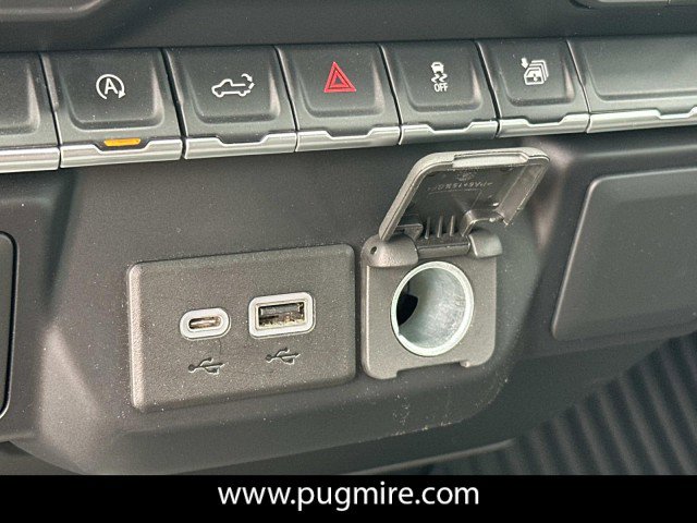 Used 2022 Chevrolet Silverado 1500 LT w/ Bed Protection Package image 33