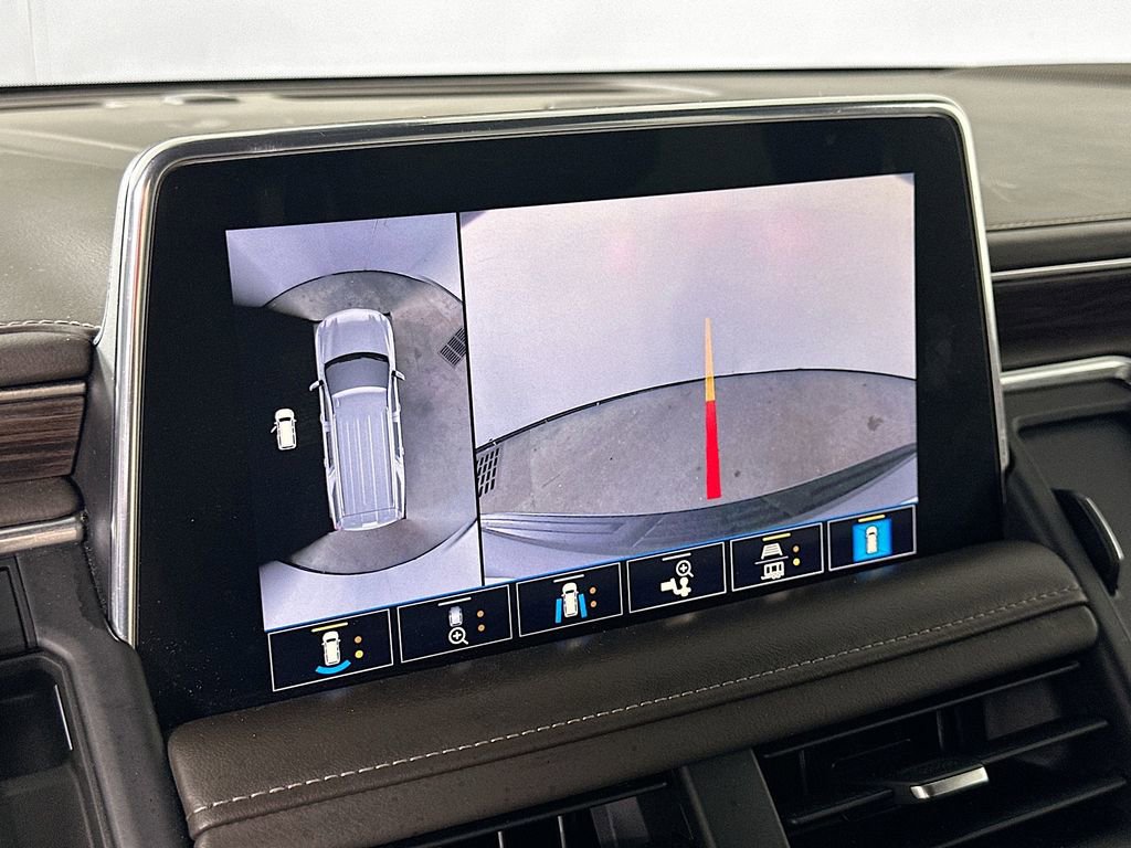 Used 2021 Chevrolet Tahoe LT w/ LT Signature Package RWD image 10