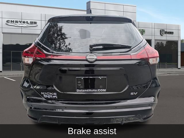 Used 2022 Nissan Kicks SV image 5