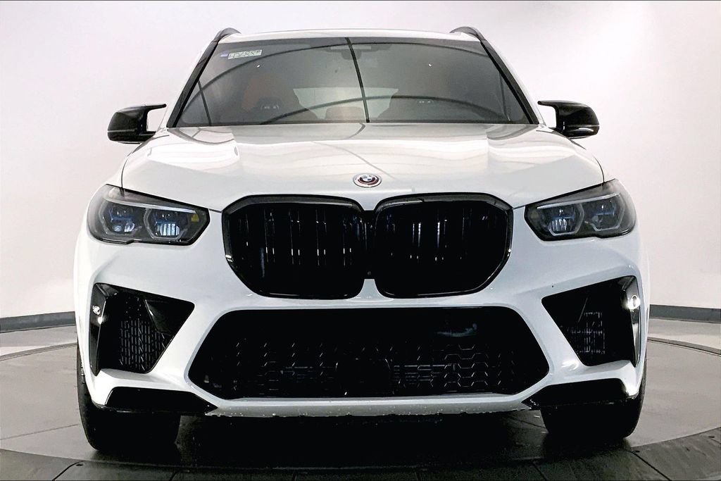 Used 2022 BMW X5 M w/ Competition Package 2 AWD/4WD image 2