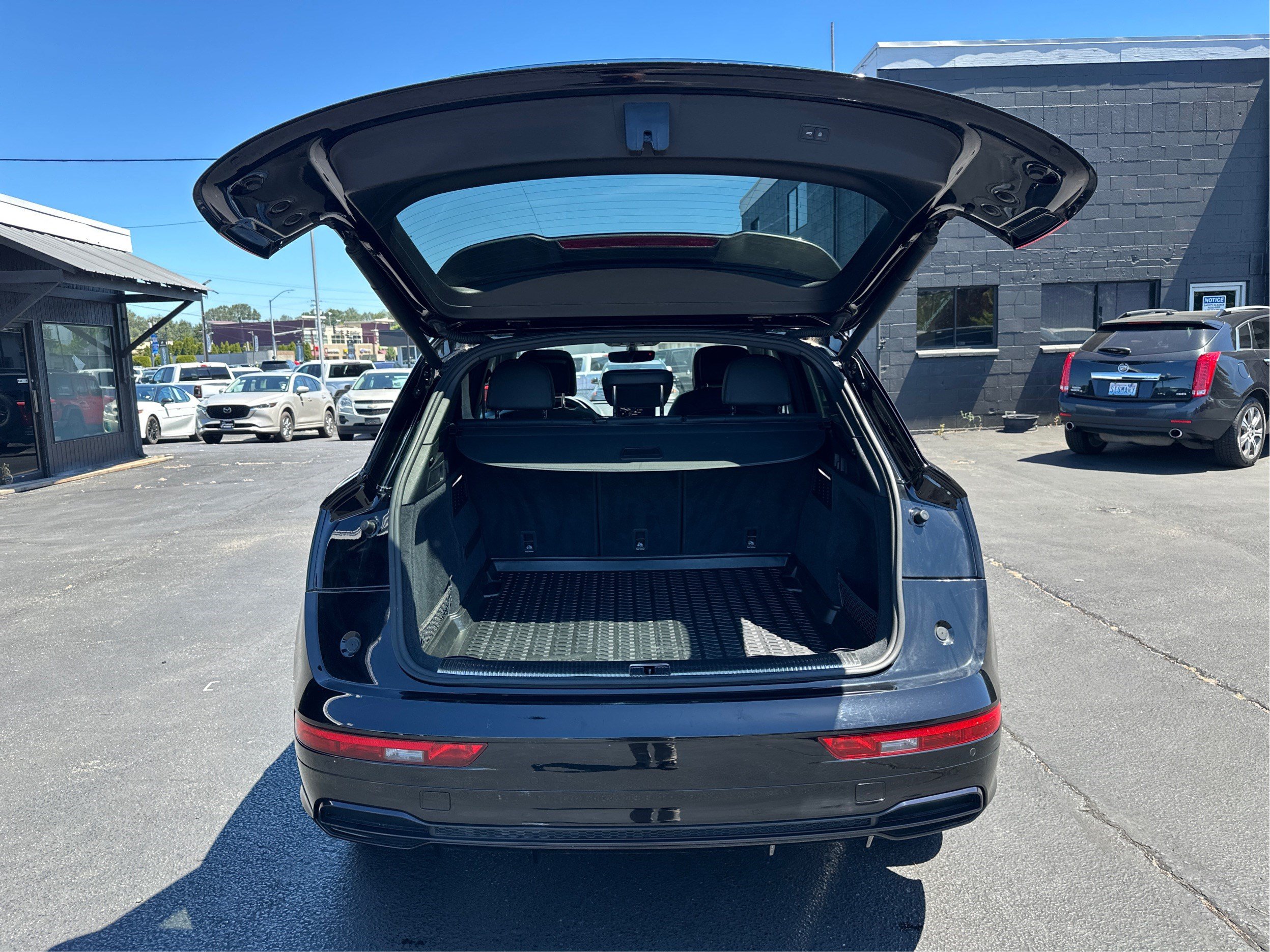 Used 2019 Audi Q5 Prestige AWD/4WD image 11