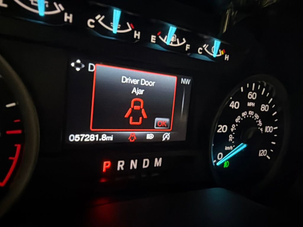 Used 2020 Ford F150 XLT w/ Equipment Group 302A Luxury AWD/4WD image 3