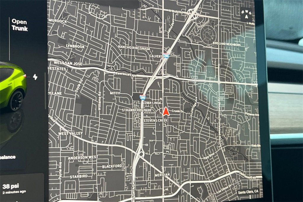 Used 2023 Tesla Model Y Long Range image 19