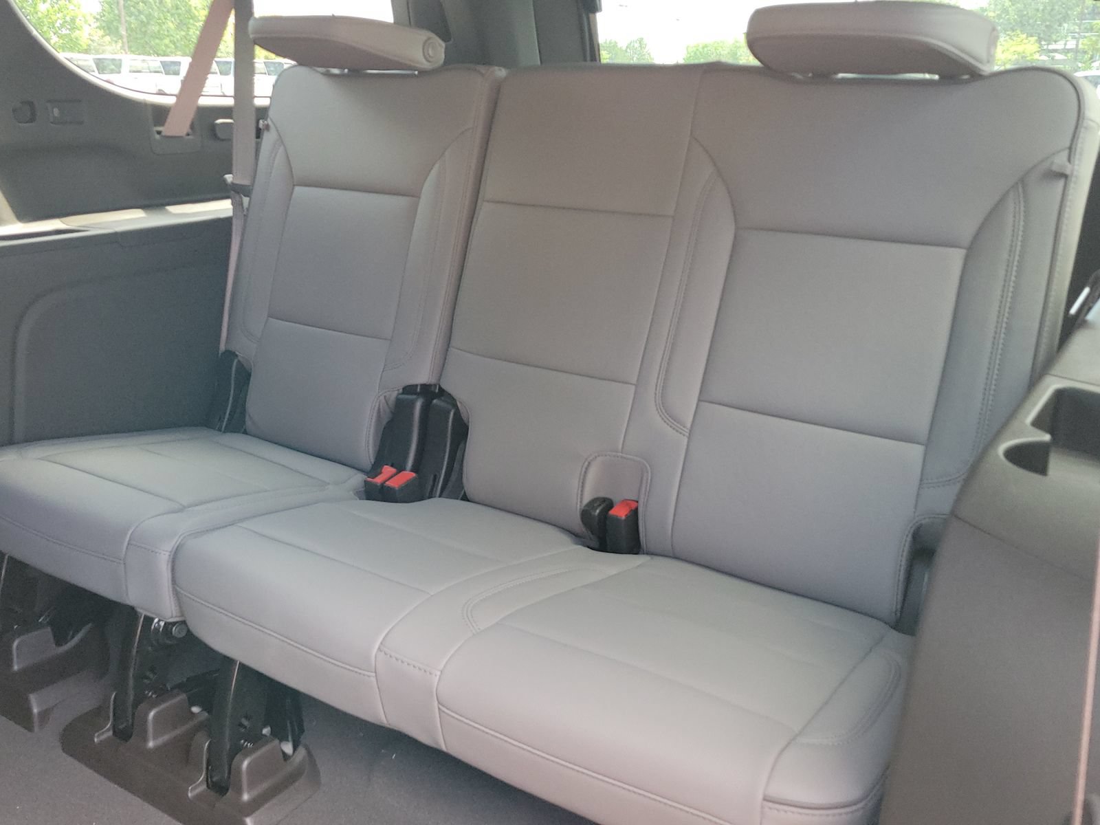New 2026 GMC Yukon XL Elevation w/ Elevation Premium Package AWD/4WD image 9