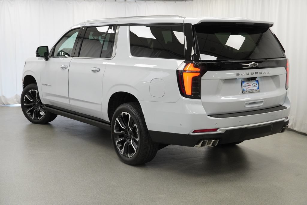 New 2026 Chevrolet Suburban High Country AWD/4WD image 5