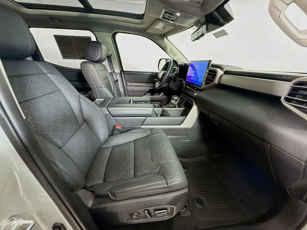 Used 2024 Toyota Tundra Limited image 29