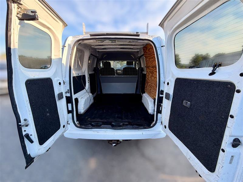 Used 2015 Nissan NV200 SV w/ Technology Package FWD image 10