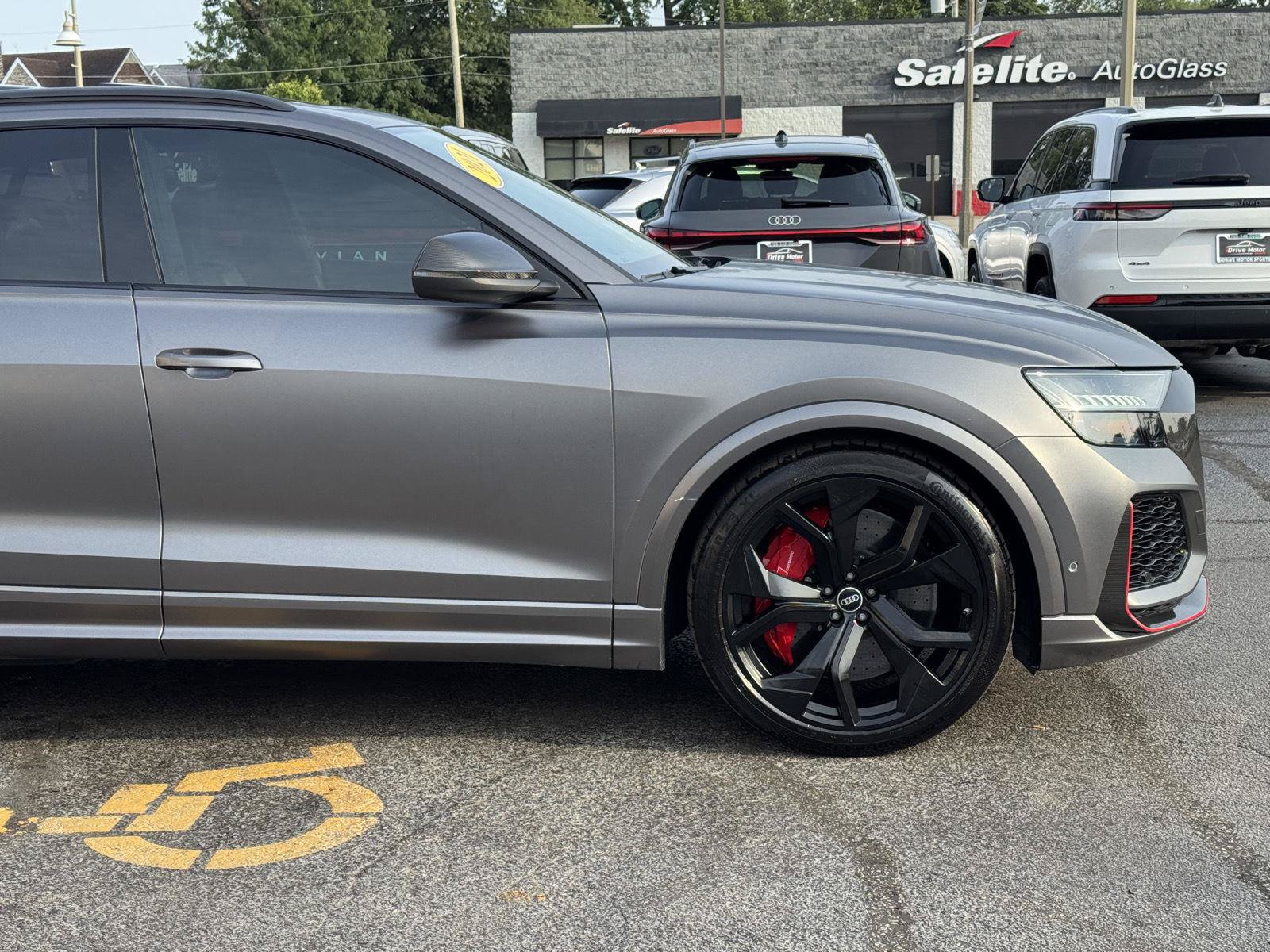 Used 2021 Audi RS Q8 w/ Carbon Optic Package AWD/4WD image 15