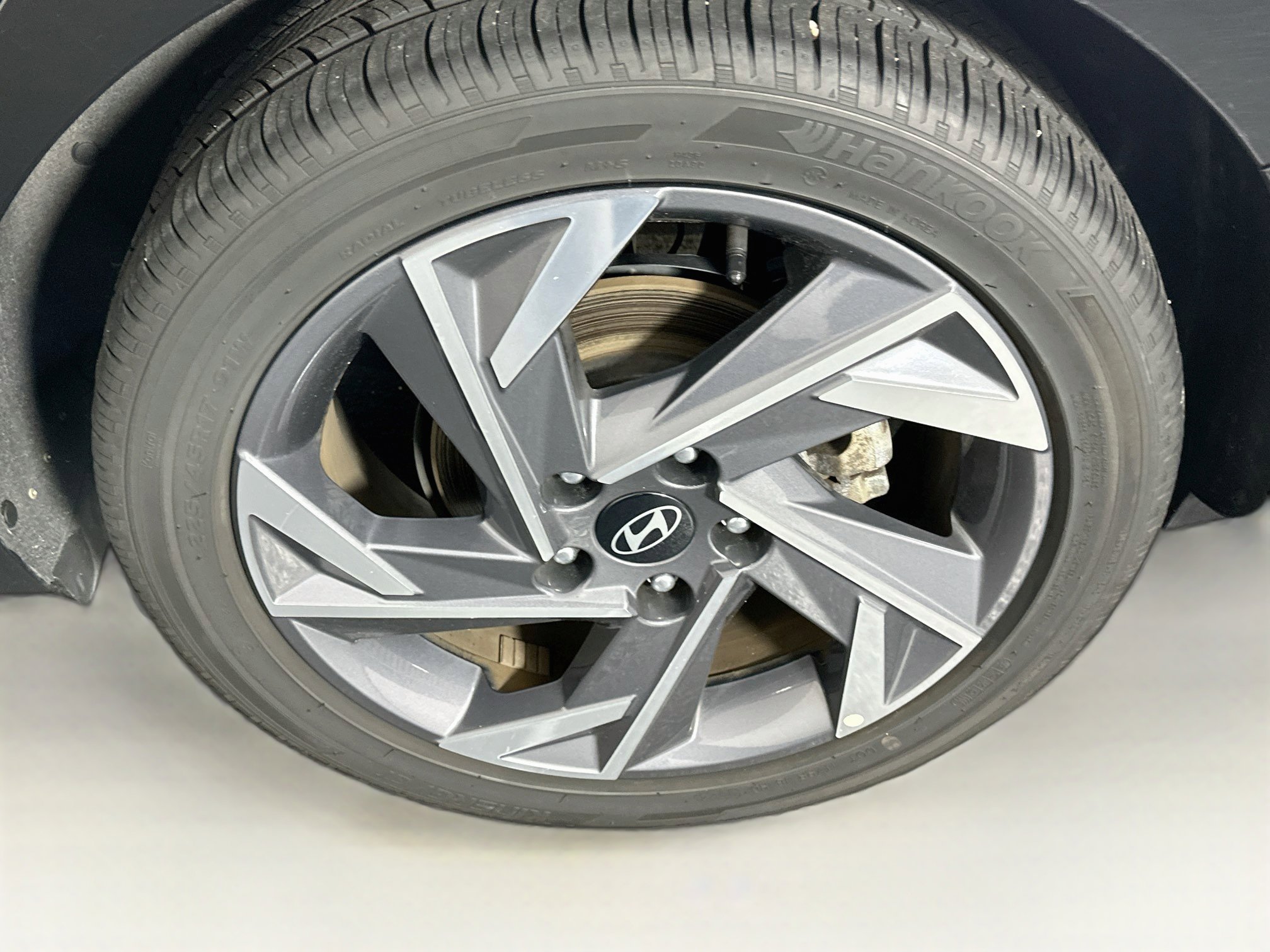 Used 2025 Hyundai Elantra SEL FWD image 11