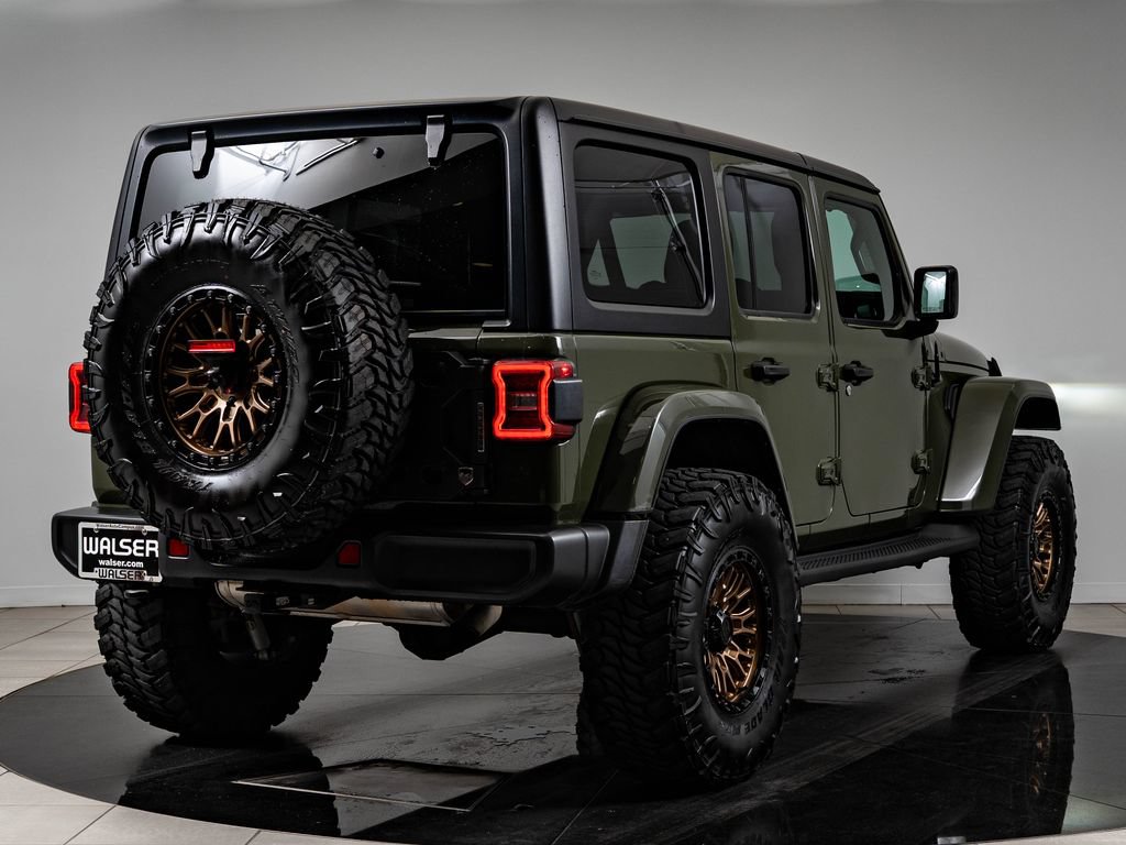 Used 2021 Jeep Wrangler Unlimited Sahara AWD/4WD image 11