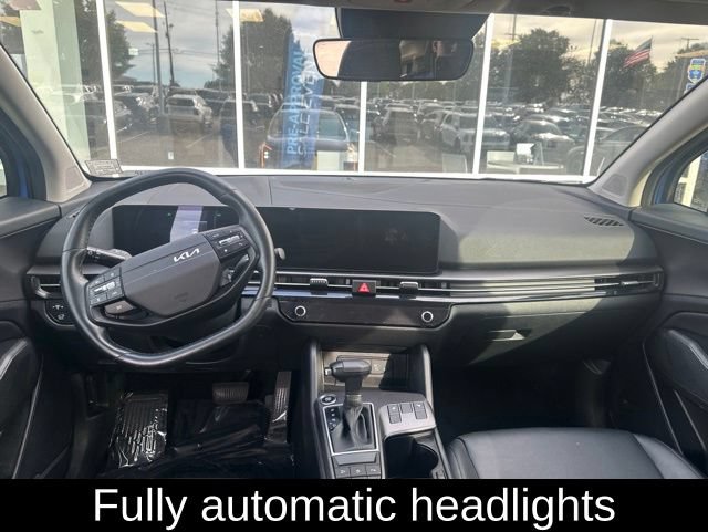 Used 2026 Kia Sportage EX FWD image 17