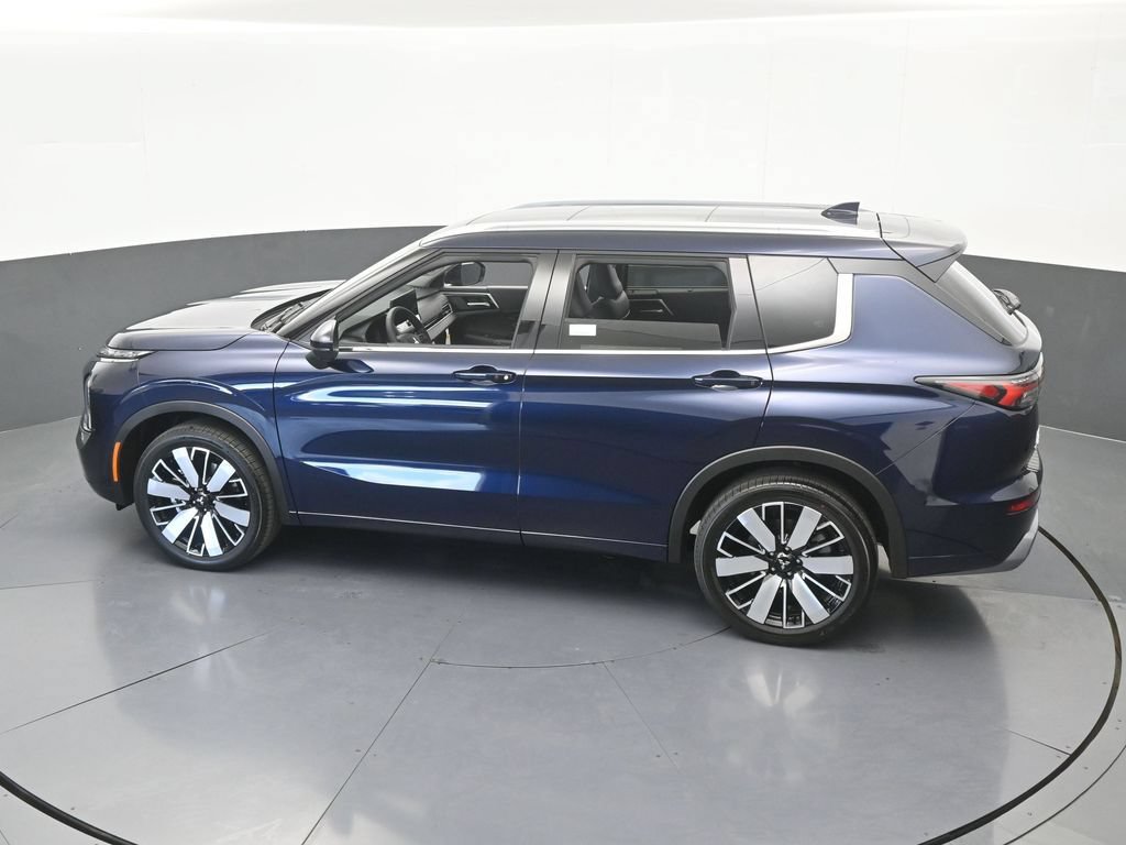 New 2026 Mitsubishi Outlander SEL FWD image 55