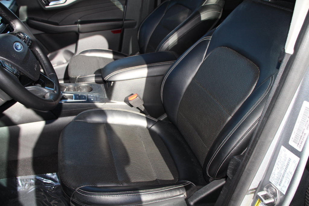 Certified 2022 Ford Escape SEL FWD image 23