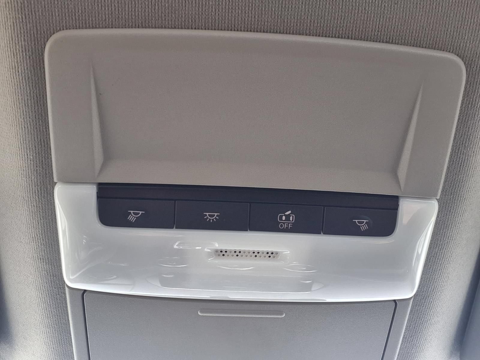 Used 2023 Nissan Sentra SV FWD image 11