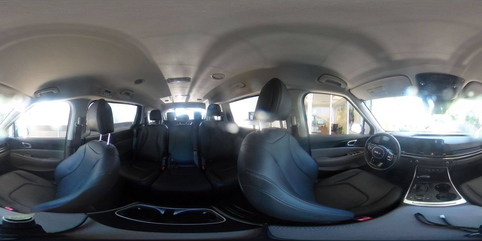 Used 2026 Kia Carnival FWD image 54