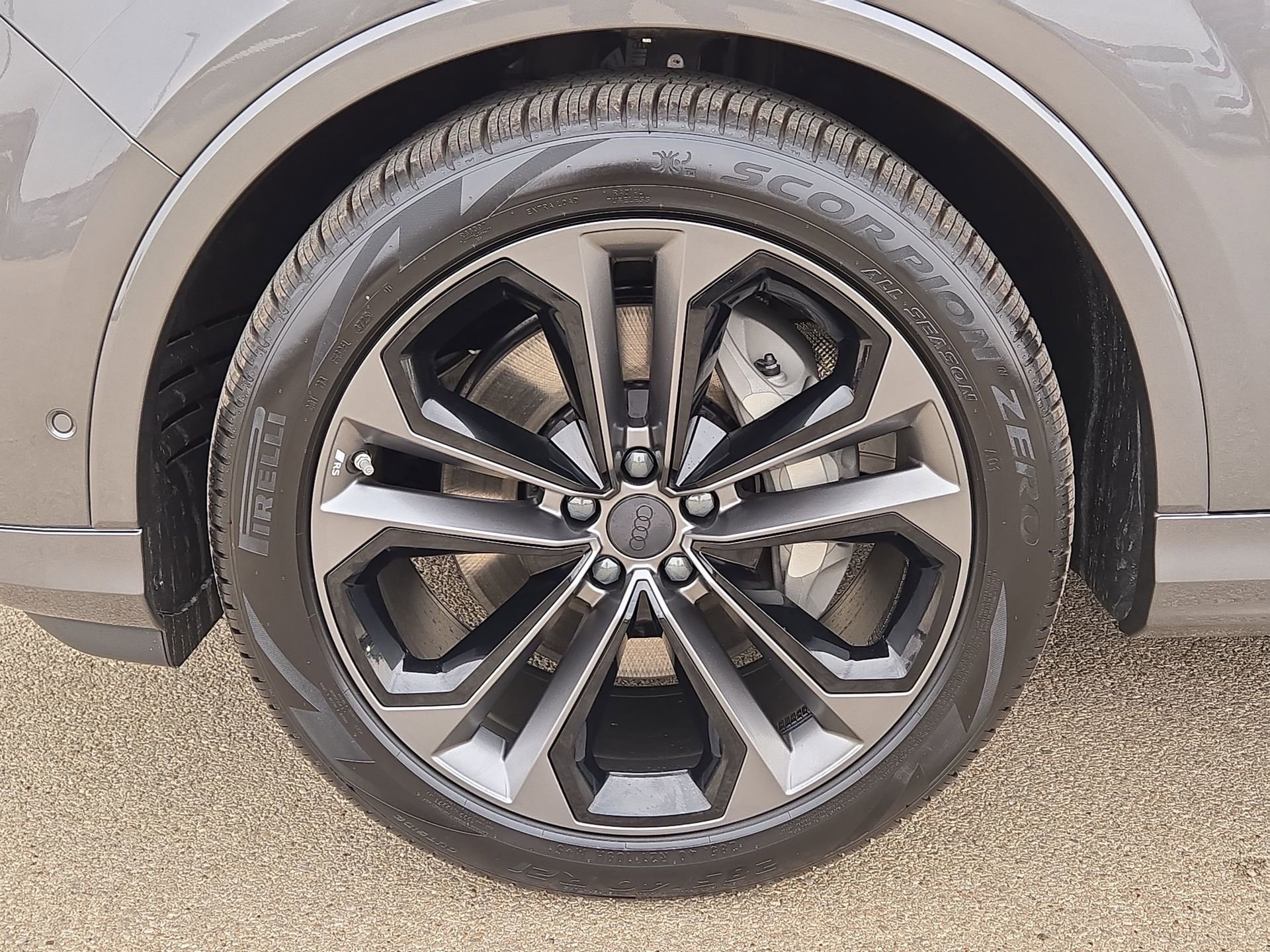 New 2026 Audi Q7 3.0T Premium Plus image 11