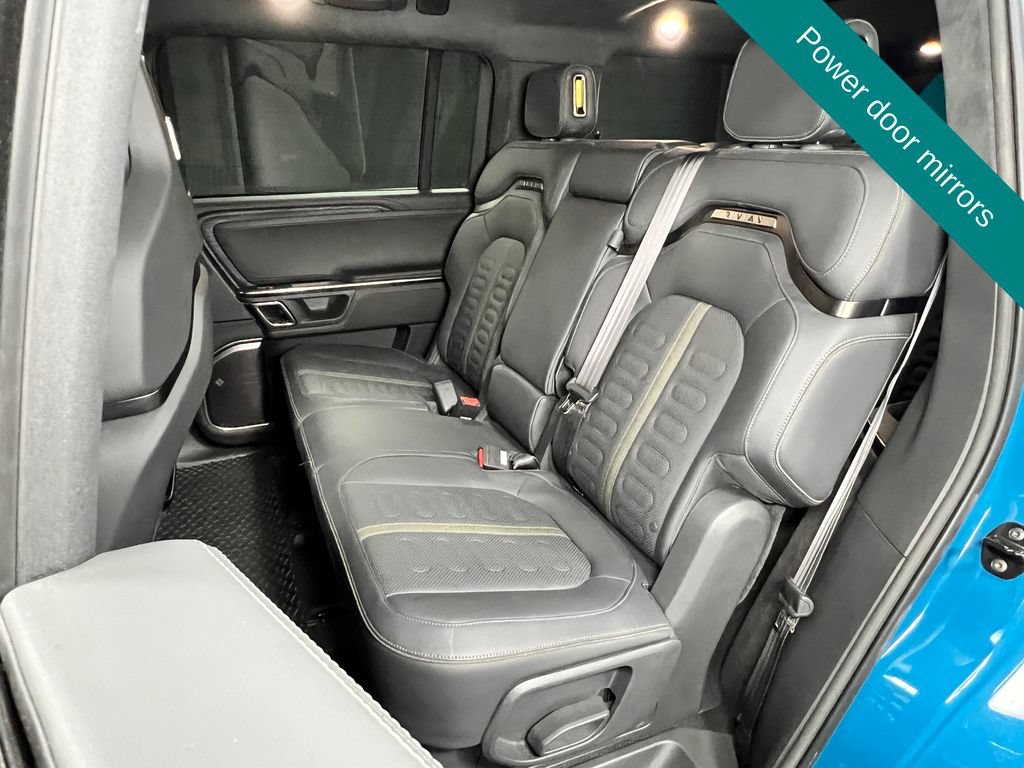 Used 2024 Rivian R1S Adventure AWD/4WD image 15
