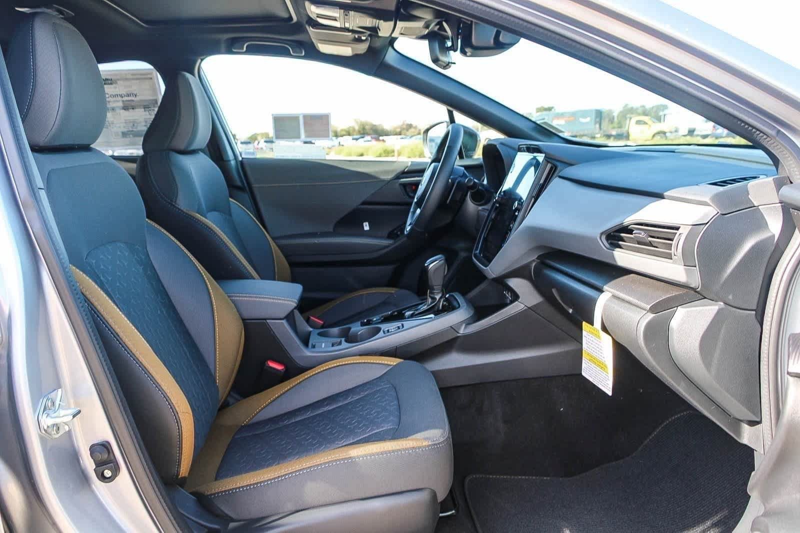 New 2025 Subaru Crosstrek 2.5i Sport AWD/4WD image 4