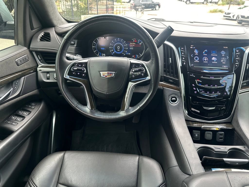 Used 2019 Cadillac Escalade Platinum AWD/4WD image 29