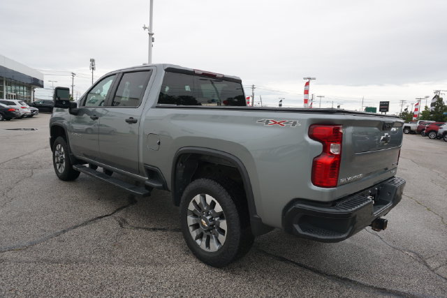 Used 2024 Chevrolet Silverado 2500 Custom w/ Custom Value Package AWD/4WD image 8