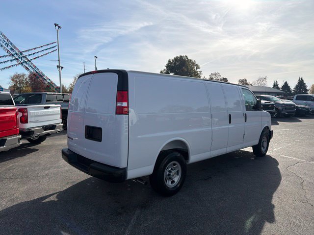 New 2027 Chevrolet Express 3500 Extended w/ Driver Convenience Package RWD image 9