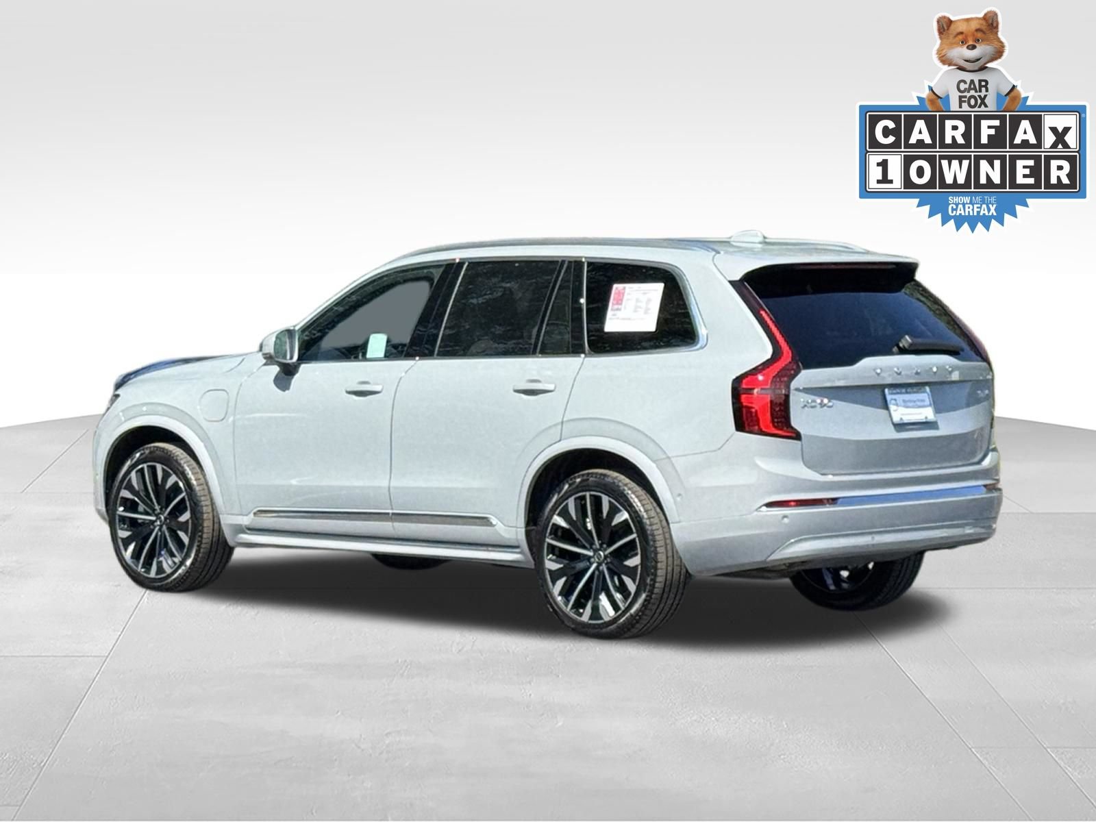 Used 2026 Volvo XC90 T8 Plus w/ Protection Package Premier AWD/4WD image 7