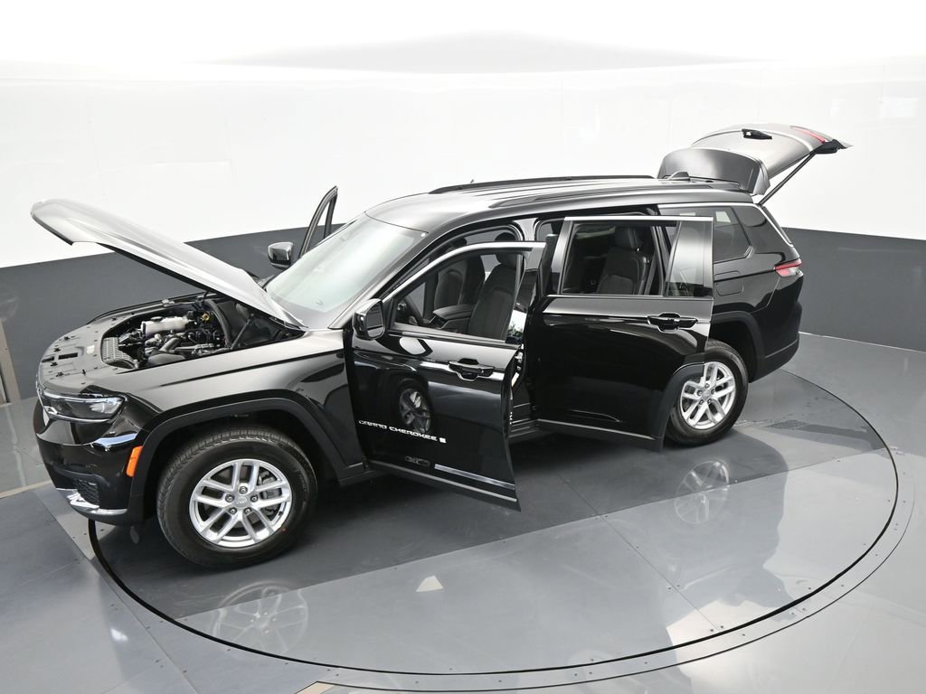 Used 2024 Jeep Grand Cherokee L Laredo w/ Luxury Tech Group I image 57