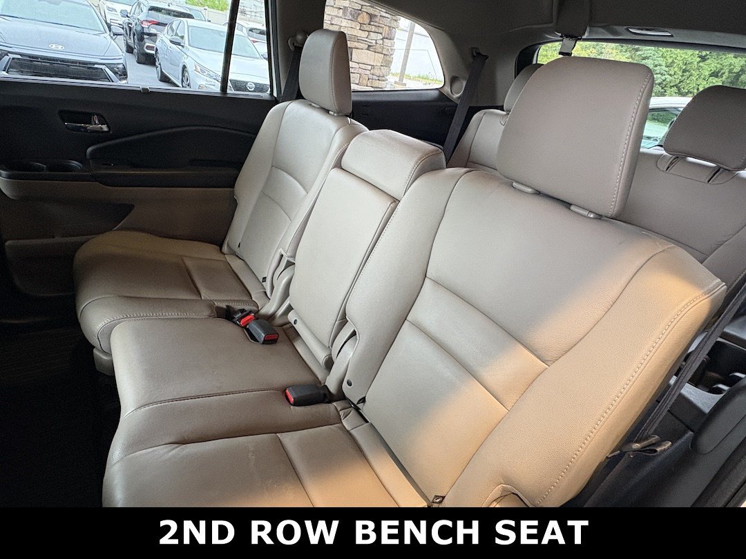 Used 2017 Honda Pilot Touring image 25