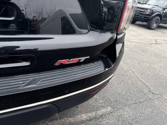 Used 2021 Chevrolet Suburban RST image 5