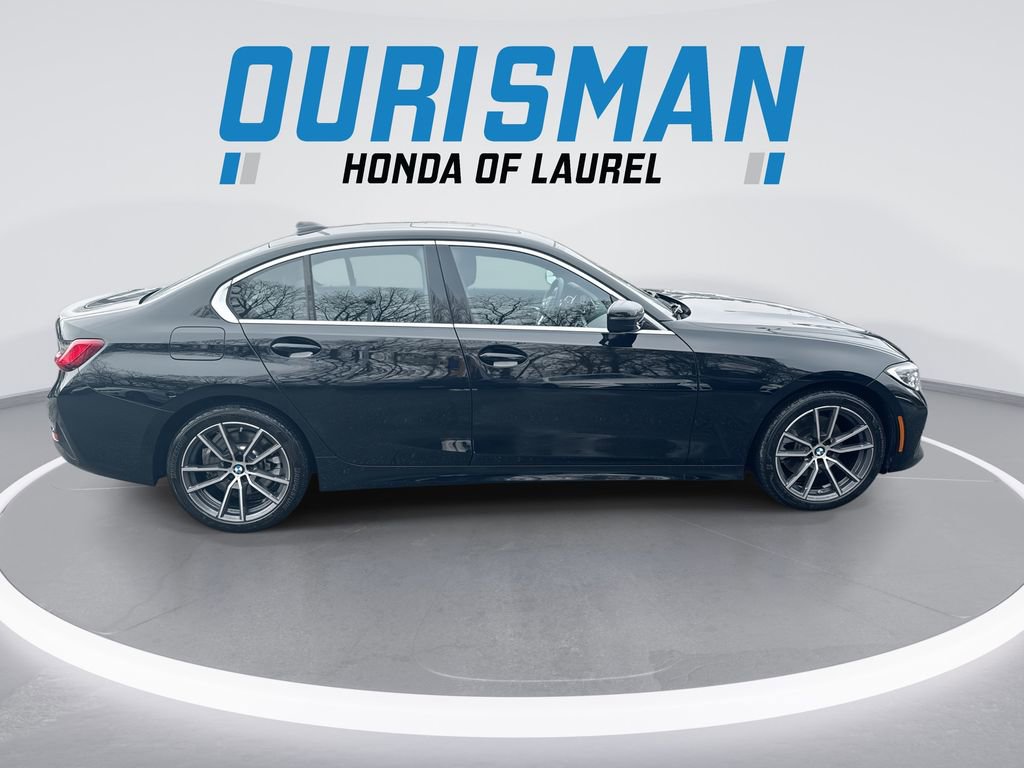Used 2021 BMW 330i xDrive Sedan w/ Convenience Package image 9