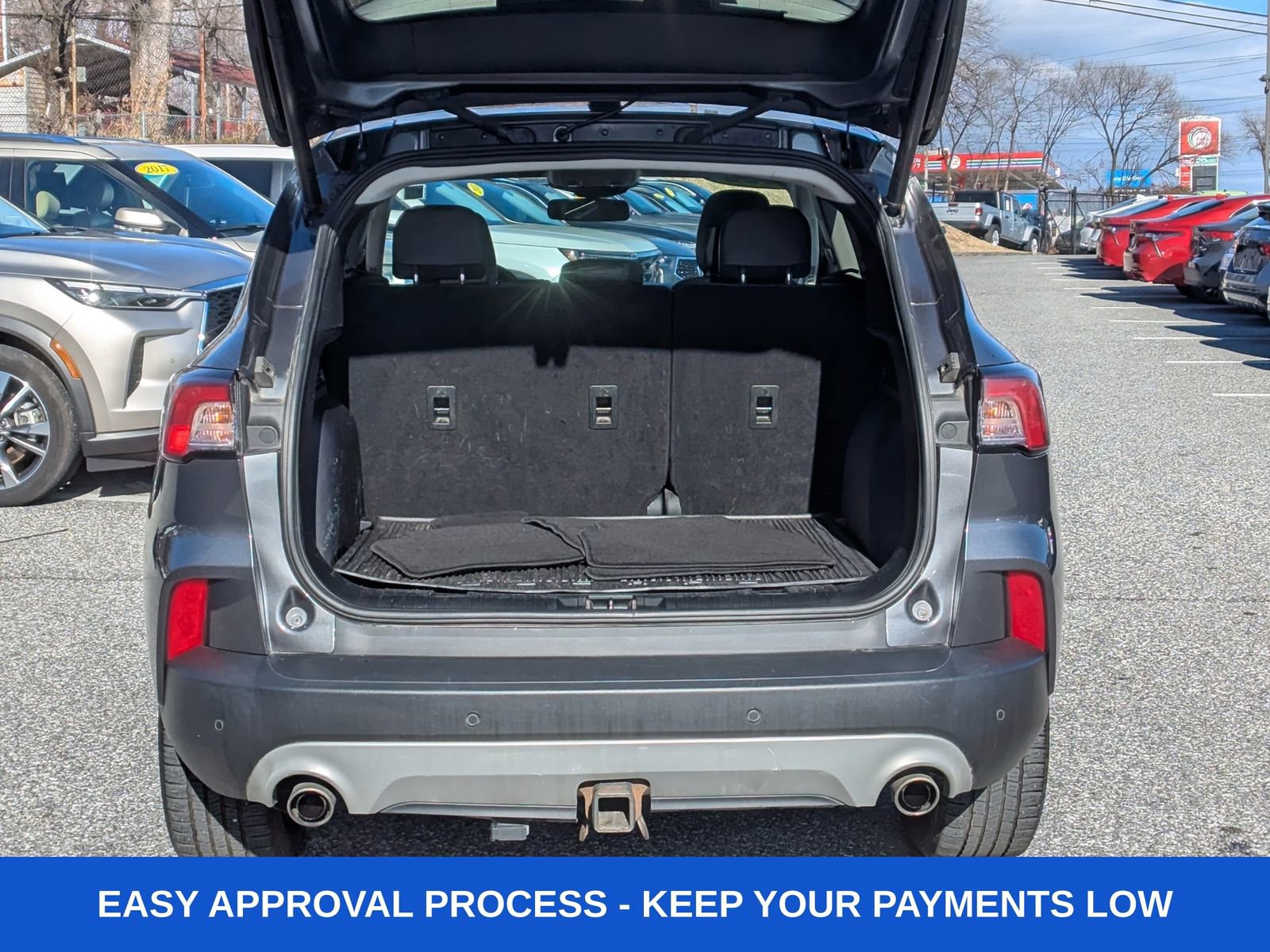 Used 2022 Ford Escape Titanium w/ Class II Trailer Tow Package image 7