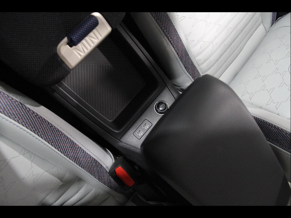 Certified 2026 MINI Cooper Countryman S image 16