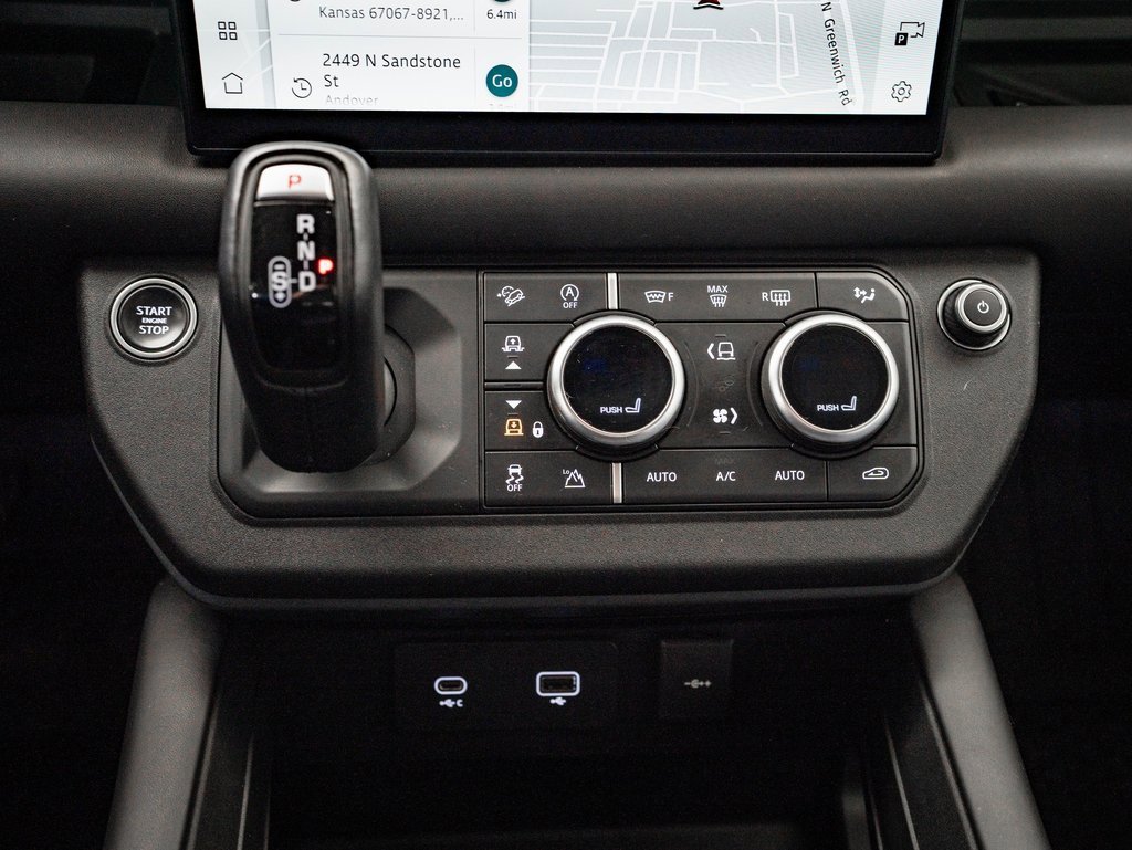 Used 2023 Land Rover Defender 110 X-Dynamic SE image 42