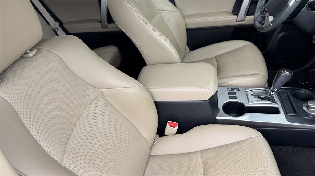 Used 2021 Toyota 4Runner Limited image 28