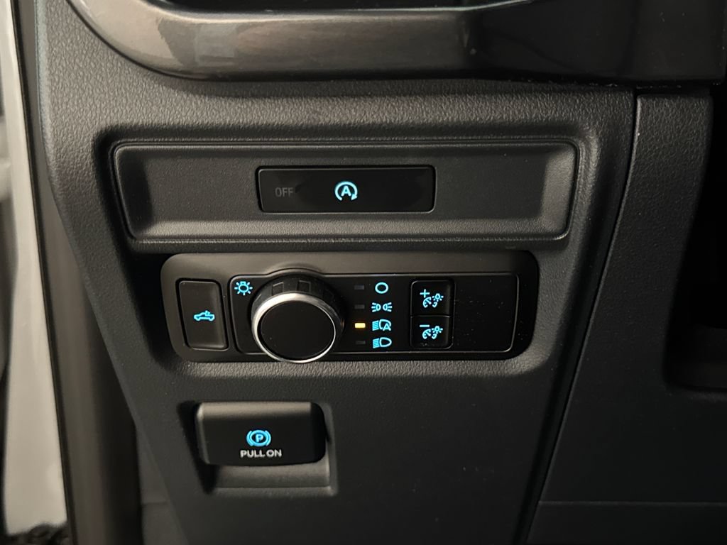 Used 2025 Ford F150 STX RWD image 17