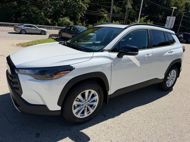 New 2026 Toyota Corolla Cross LE w/ Moonroof Package AWD/4WD image 8