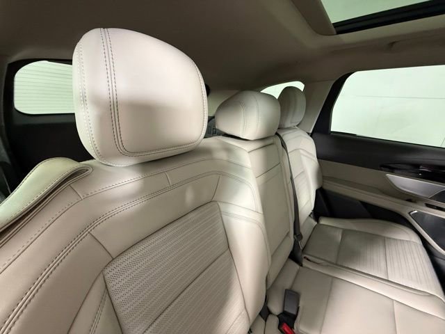 Used 2024 Lincoln Nautilus Reserve w/ Equipment Group 203A image 27