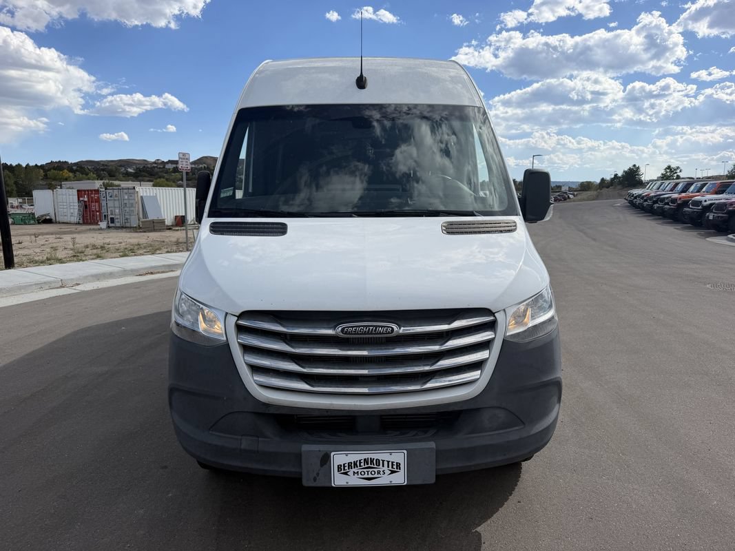 Used 2019 Freightliner Sprinter 170 Cargo RWD image 12