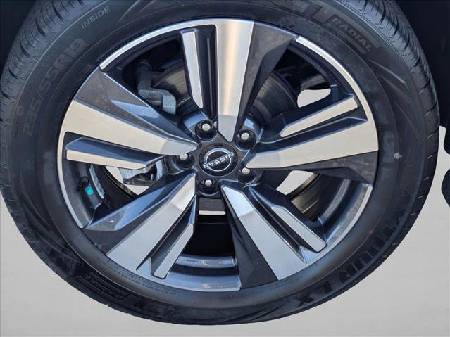 Used 2022 Nissan Rogue SL w/ SL Premium Package FWD image 25