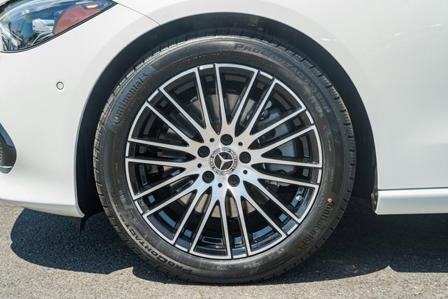 New 2026 Mercedes-Benz C 300 4MATIC Sedan image 17