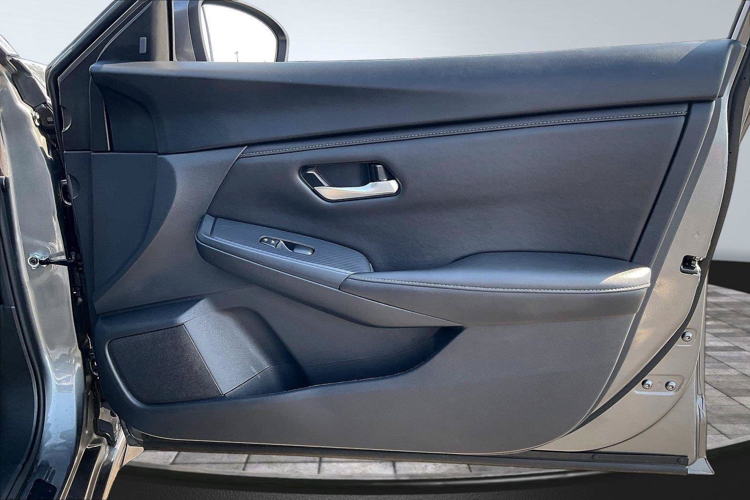 Certified 2025 Nissan Sentra SV FWD image 24